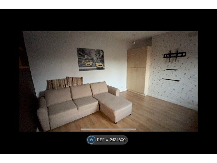 1 Bedroom Flat To Rent In London, London, NW2