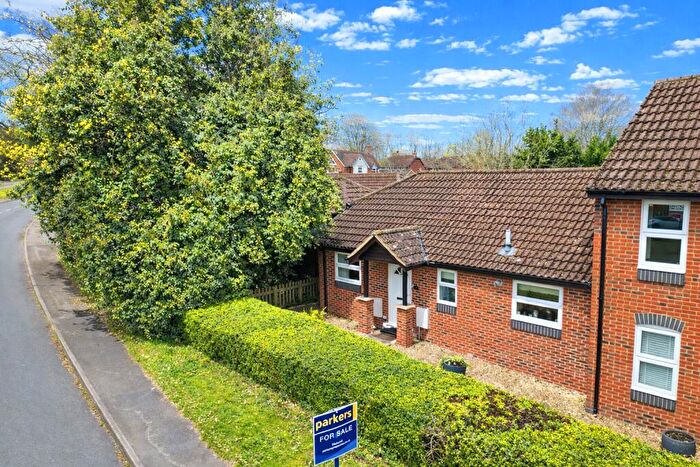 2 Bedroom Bungalow For Sale In Saunders Court, Bowling Green Lane, Purley On Thames, Reading, RG8