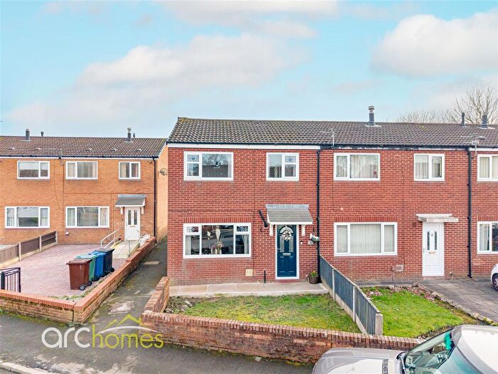 2 Bedroom Semi-Detached House For Sale In Bracken Road, Leigh, WN7