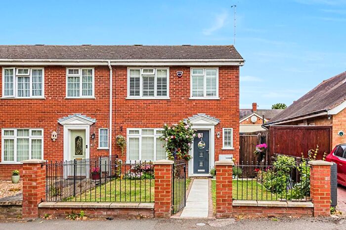 3 Bedroom Semi-detached House For Sale In , Whitehouse Court, Rushden, NN10