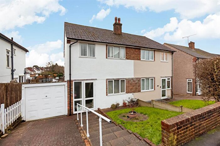 3 Bedroom Semi Detached House For Sale In Banstead Road, Caterham, CR3