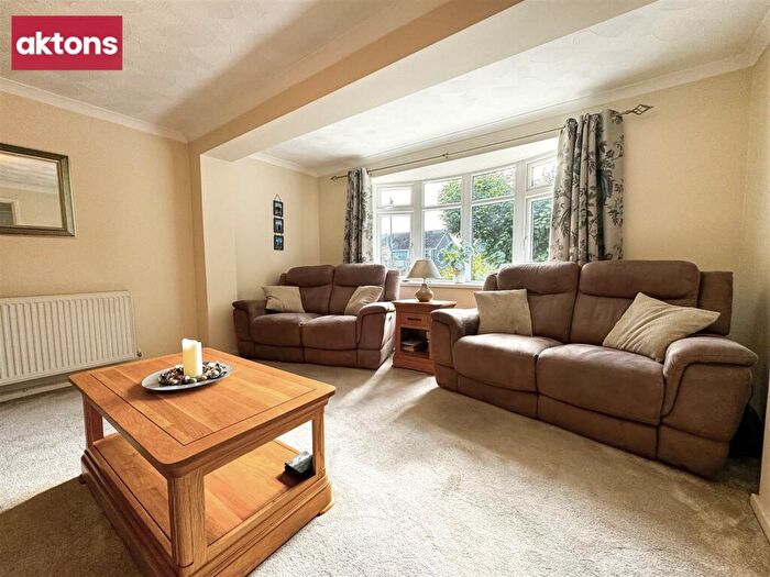 3 Bedroom Detached House For Sale In Ridgeway, Machen, Caerphilly, CF83