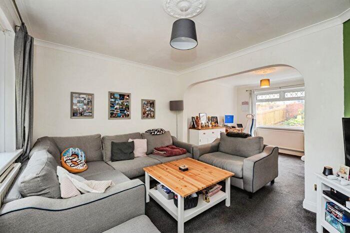 2 Bedroom Semi Detached House For Sale In Tyle-Teg, Clydach, Swansea, SA6