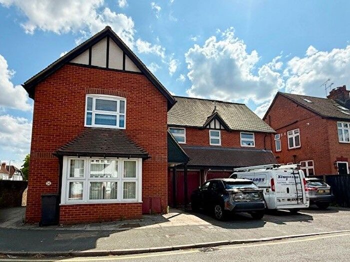 2 Bedroom Maisonette To Rent In Cedar Avenue West, Chelmsford, CM1