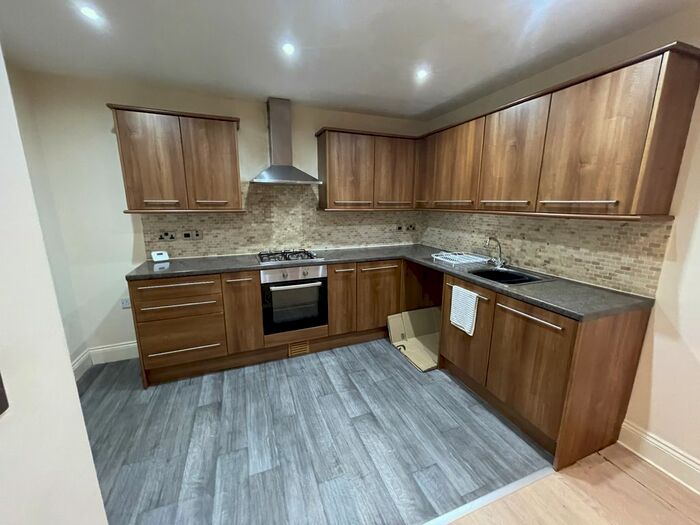 2 Bedroom Terraced House To Rent In Osborne Street, Hull, HU1