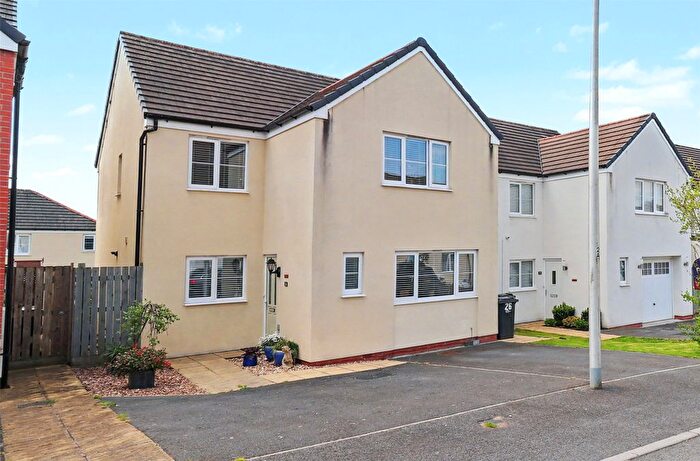 4 Bedroom Detached House For Sale In Cider Way, South Molton, Devon, EX36