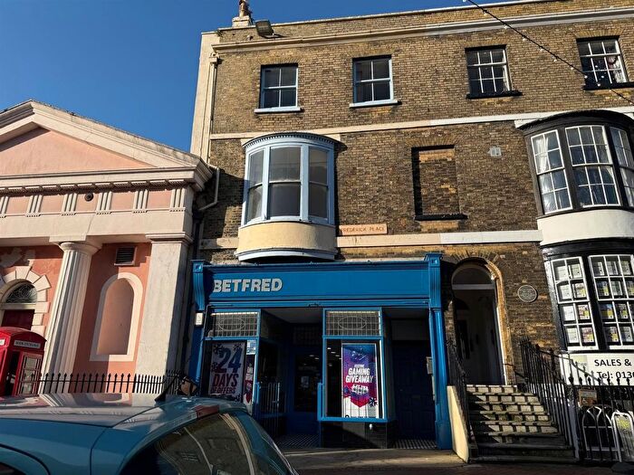 3 Bedroom Property For Sale In Frederick Place, Weymouth, DT4