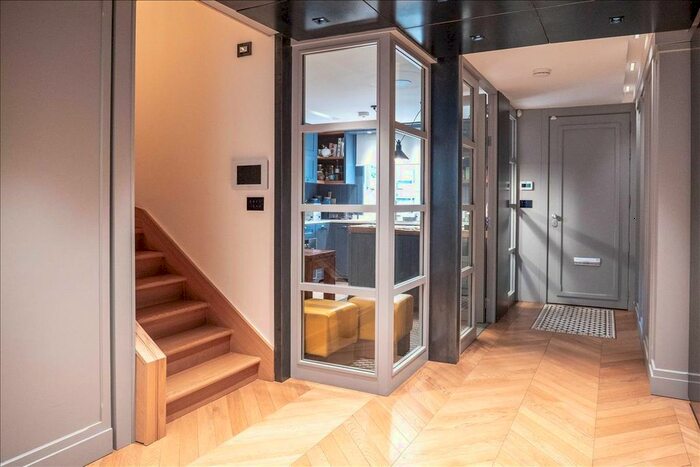 4 Bedroom Town House To Rent In Vicarage Gate, London, W8