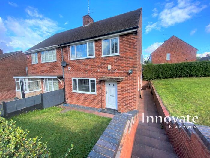 3 Bedroom Semi-Detached House To Rent In Links Road, Oldbury, B68