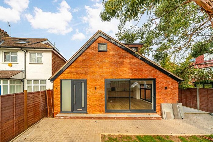3 Bedroom Property For Sale In Claremont Road, West Ealing, W13