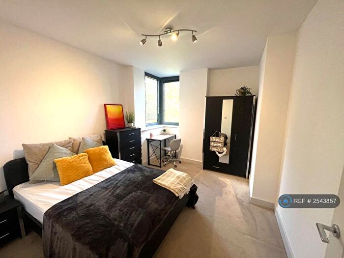 1 Bedroom Flat To Rent In Kings Road, Reading, RG1