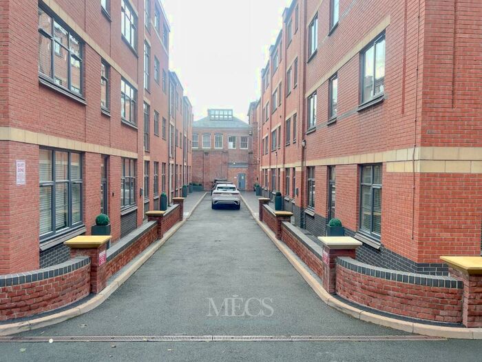 2 Bedroom Apartment To Rent In The Mint, Jewellery Quarter, Hockley, Birmingham, West Midlands, B18