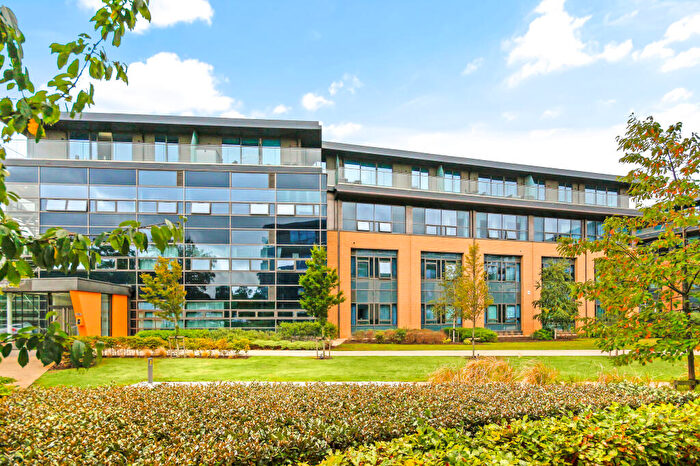 1 Bedroom Flat For Sale In Wokingham Road, Bracknell, RG42