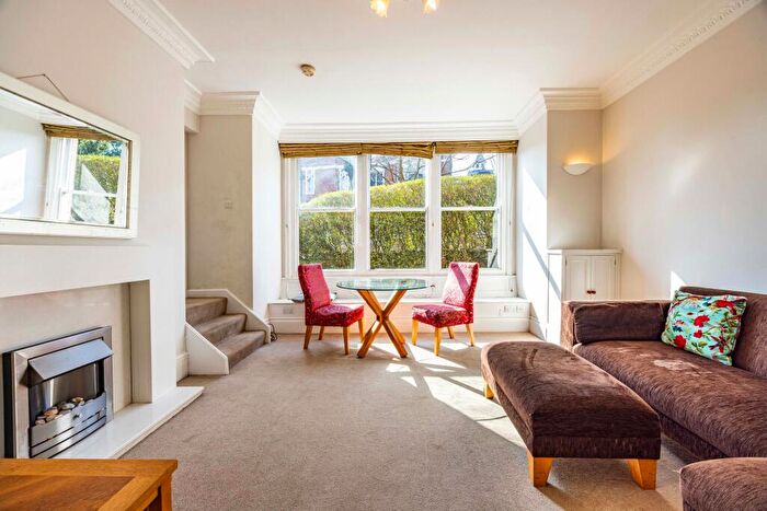 2 Bedroom Apartment To Rent In Park Drive, Ashley House Park Drive, NG7