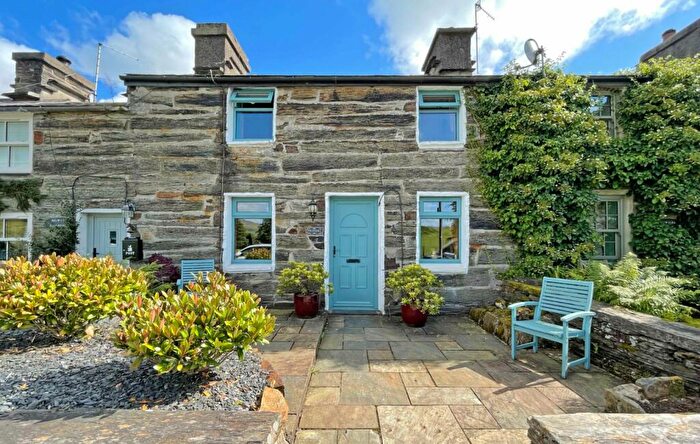 Terraced House For Sale In Bryn Tirion, Pant Llwyd, Blaenau Ffestiniog, Gwynedd, LL41