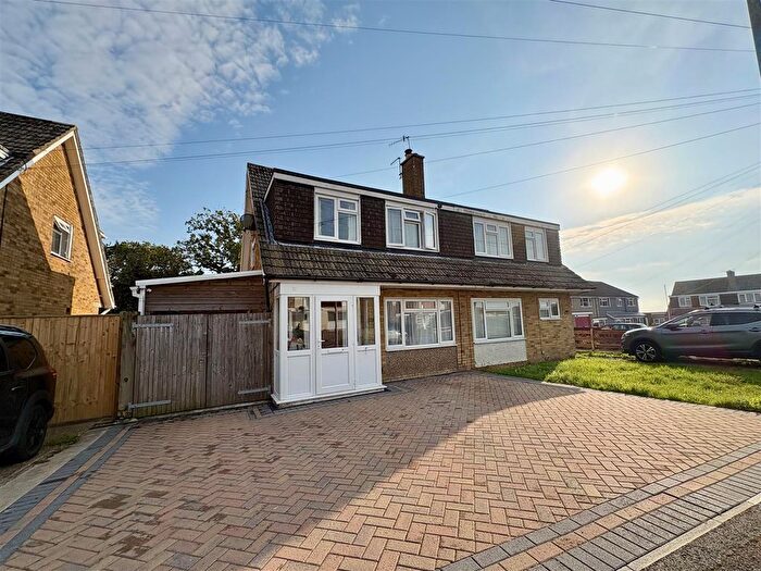 3 Bedroom Semi-Detached House For Sale In Roundwood Road, St. Leonards-On-Sea, TN37