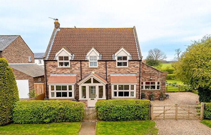 4 Bedroom Detached House For Sale In Orchard House, Hessay, York, YO26