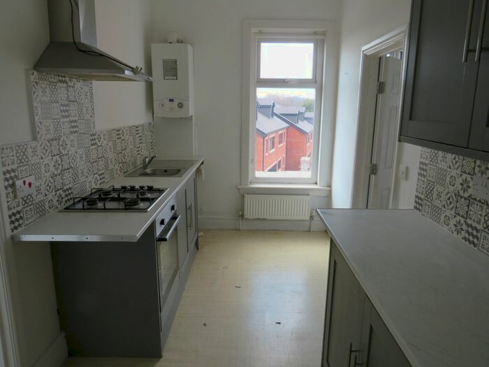 1 Bedroom Flat To Rent In Vicarage Road, Oldbury, B68