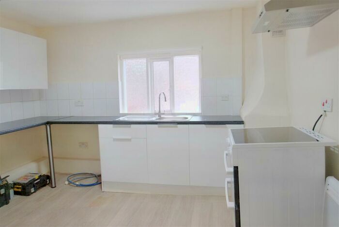 Flat To Rent In Bedford Street, Ampthill, Bedford, MK45