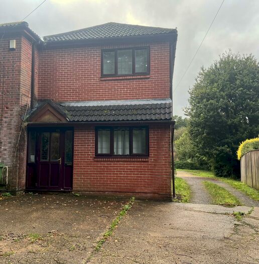 1 Bedroom Flat To Rent In Redhill, SO16