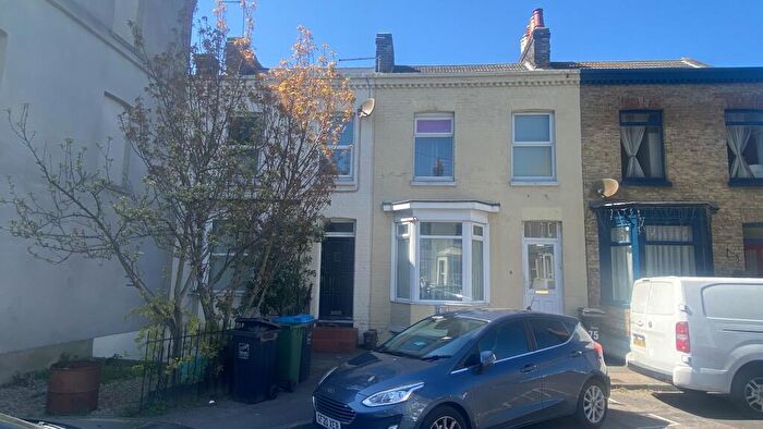1 Bedroom Flat To Rent In Oxford Street, Margate, CT9