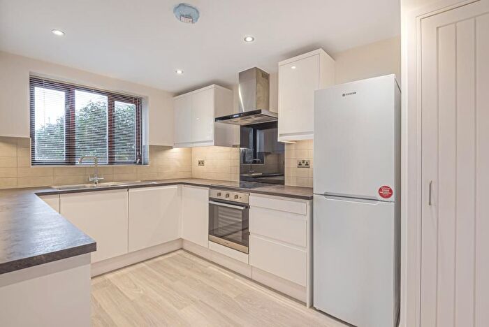 3 Bedroom End Terrace House To Rent In The Beeches, Headington, OX3