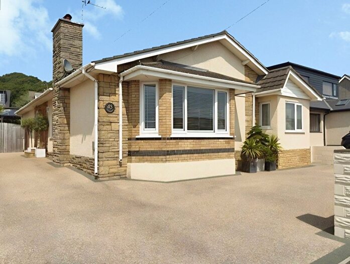 3 Bedroom Detached Bungalow For Sale In Danygraig Avenue, Porthcawl, CF36
