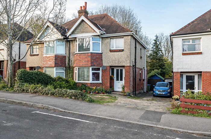 3 Bedroom Semi Detached House For Sale In Granby Grove, Southampton, Hampshire, SO17