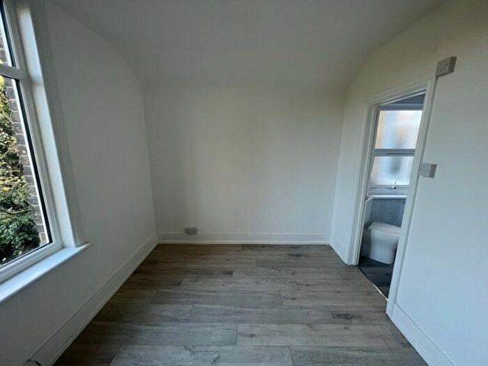 Studio To Rent In Prices Avenue, Margate, CT9