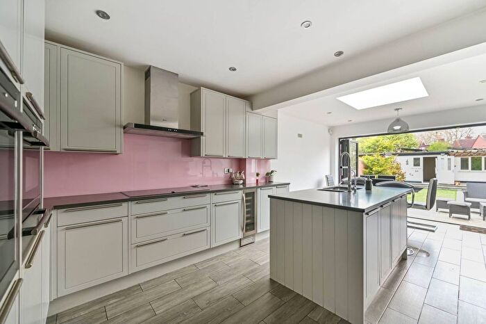 4 Bedroom Property For Sale In Marlborough Road, Isleworth, TW7