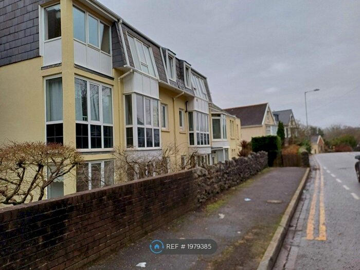 2 Bedroom Flat To Rent In Parkside, Mumbles, Swansea, SA3