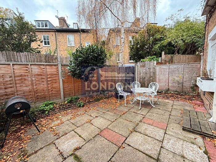 1 Bedroom Flat To Rent In Hullbridge Mews, Islington, London, N1