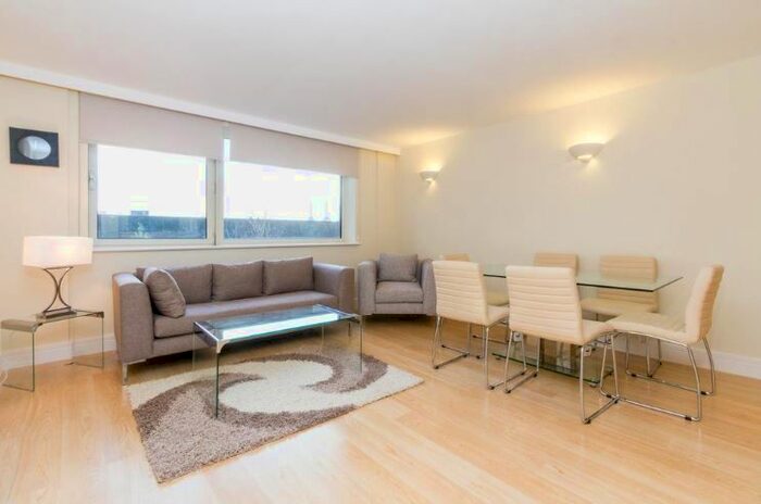 2 Bedroom Flat To Rent In Glentworth Street, Marylebone, London, NW1