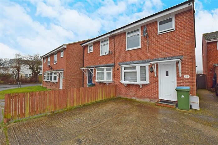 3 Bedroom End Of Terrace House To Rent In Bronze Close, Bognor Regis, West Sussex, PO22