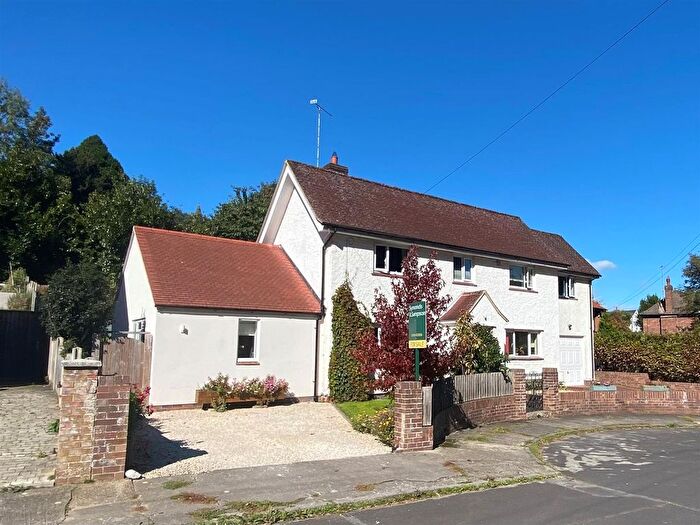 4 Bedroom Detached House For Sale In Southwoods, Yeovil, Somerset, BA20