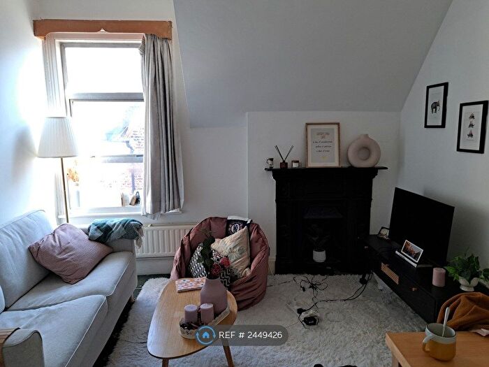 1 Bedroom Flat To Rent In Ealing Common, Ealing, W5