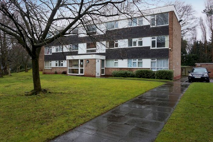 2 Bedroom Flat To Rent In Milcote Road, Solihull, B91