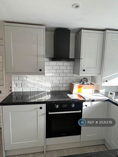 1 Bedroom Flat To Rent In Lawn Lane, Hemel Hempstead, HP3