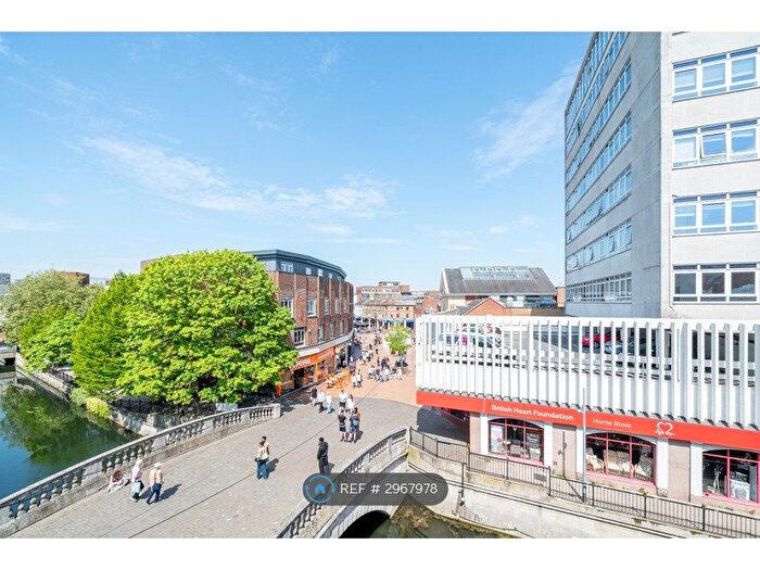 1 Bedroom Flat To Rent In Moulsham St, Chelmsford, CM2
