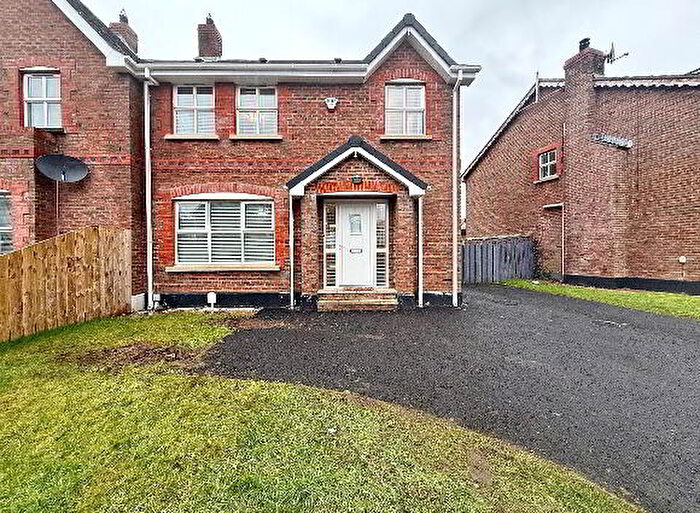 4 Bedroom Semi-Detached House For Sale In Ivy Mead, Derry, BT47