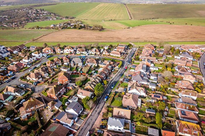 3 Bedroom Detached House For Sale In Vernon Avenue, Woodingdean, BN2