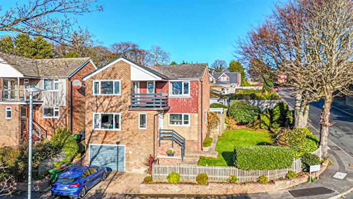 4 Bedroom Detached House For Sale In Kildare Close, Hastings, TN34