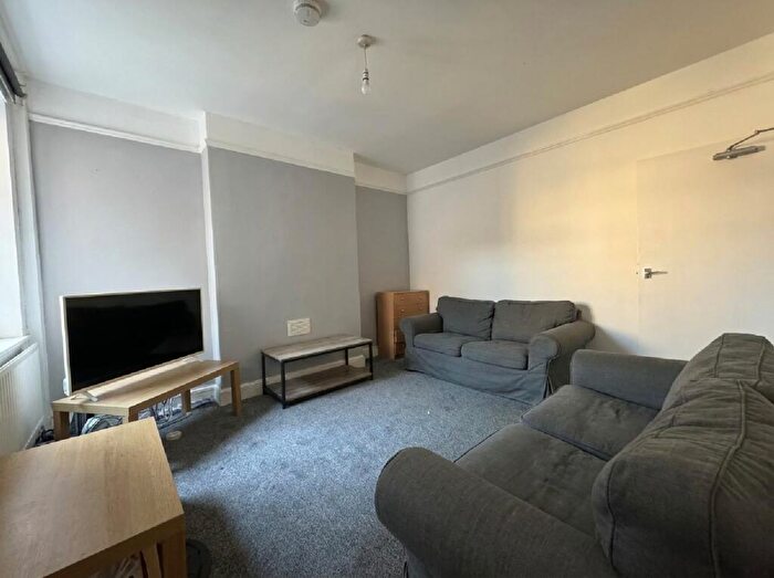 4 Bedroom House To Rent In Lenton Boulevard (D), Lenton, Nottingham, Nottinghamshire, NG7