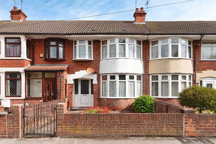3 Bedroom End Of Terrace House For Sale In Spring Bank West, Hull, HU3
