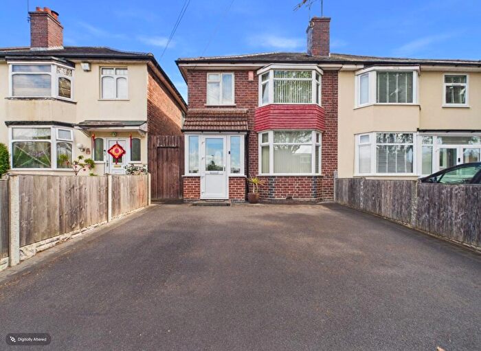 3 Bedroom Semi-Detached House For Sale In Holly Lane, Erdington, Birmingham, B24