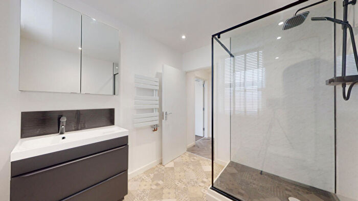 4 Bedroom House To Rent In Portland Apartments, Lincoln, LN5