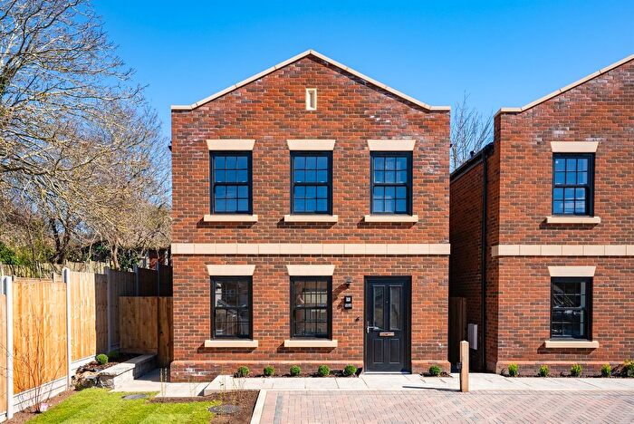 3 Bedroom Detached House For Sale In Thaxted Road, Saffron Walden, CB11