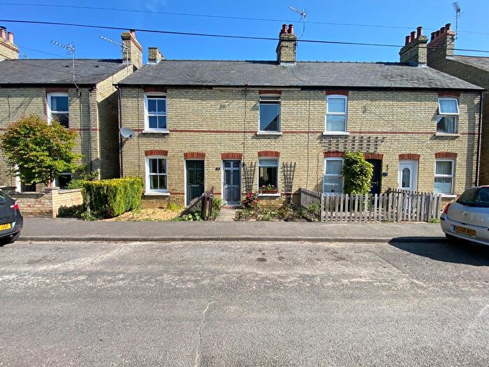 2 Bedroom Terraced House For Sale In Saffron Road, Histon, Cambridge, CB24