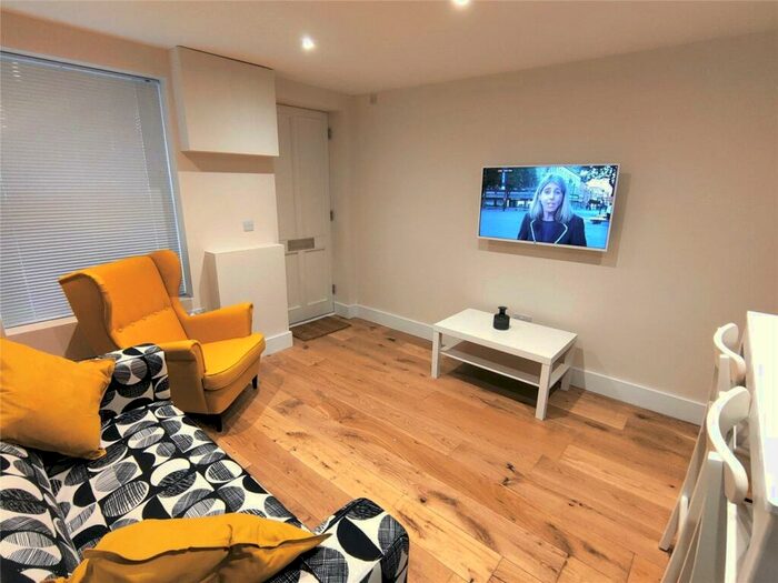 1 Bedroom House To Rent In Pound Lane, Canterbury, Kent, CT1