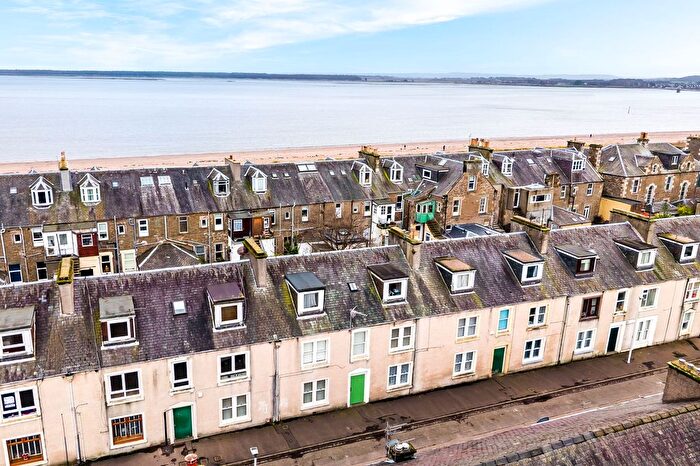 2 Bedroom Flat For Sale In A Castle Street, Broughty Ferry, Dundee, DD5